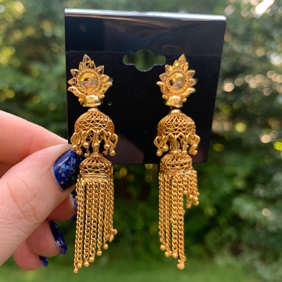 NWT Spiral Chain Fringe Shaker Earrings - Picture 4 of 9